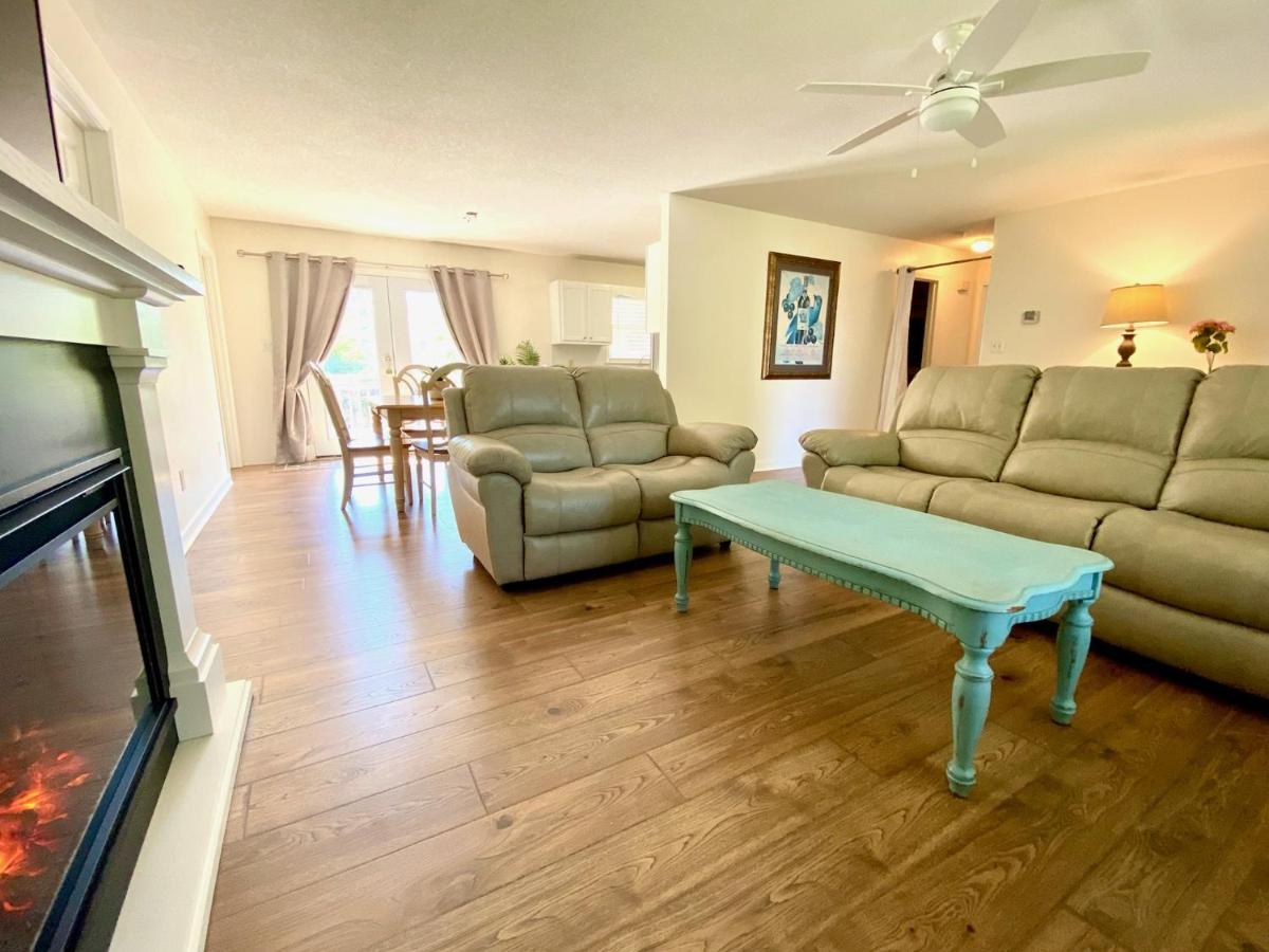 Cozy Three Bedroom House With Fireplace Município de Município de Wilmington Exterior foto